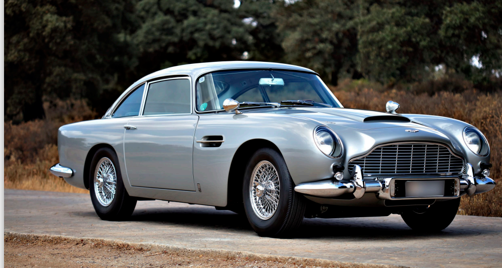 ASTON MARTIN DB-5 JAMES BOND